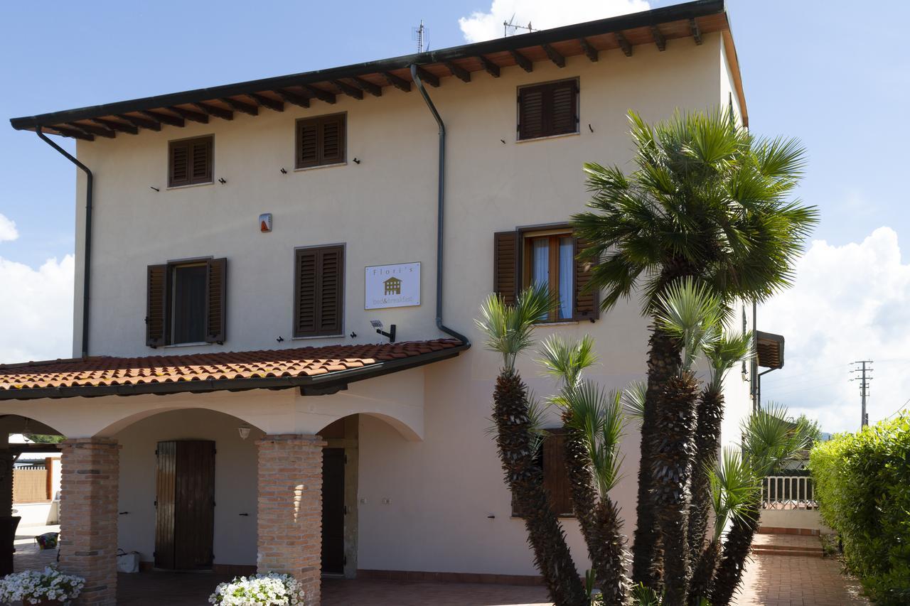 Flori'S Acomodação com café da manhã Viareggio Exterior foto