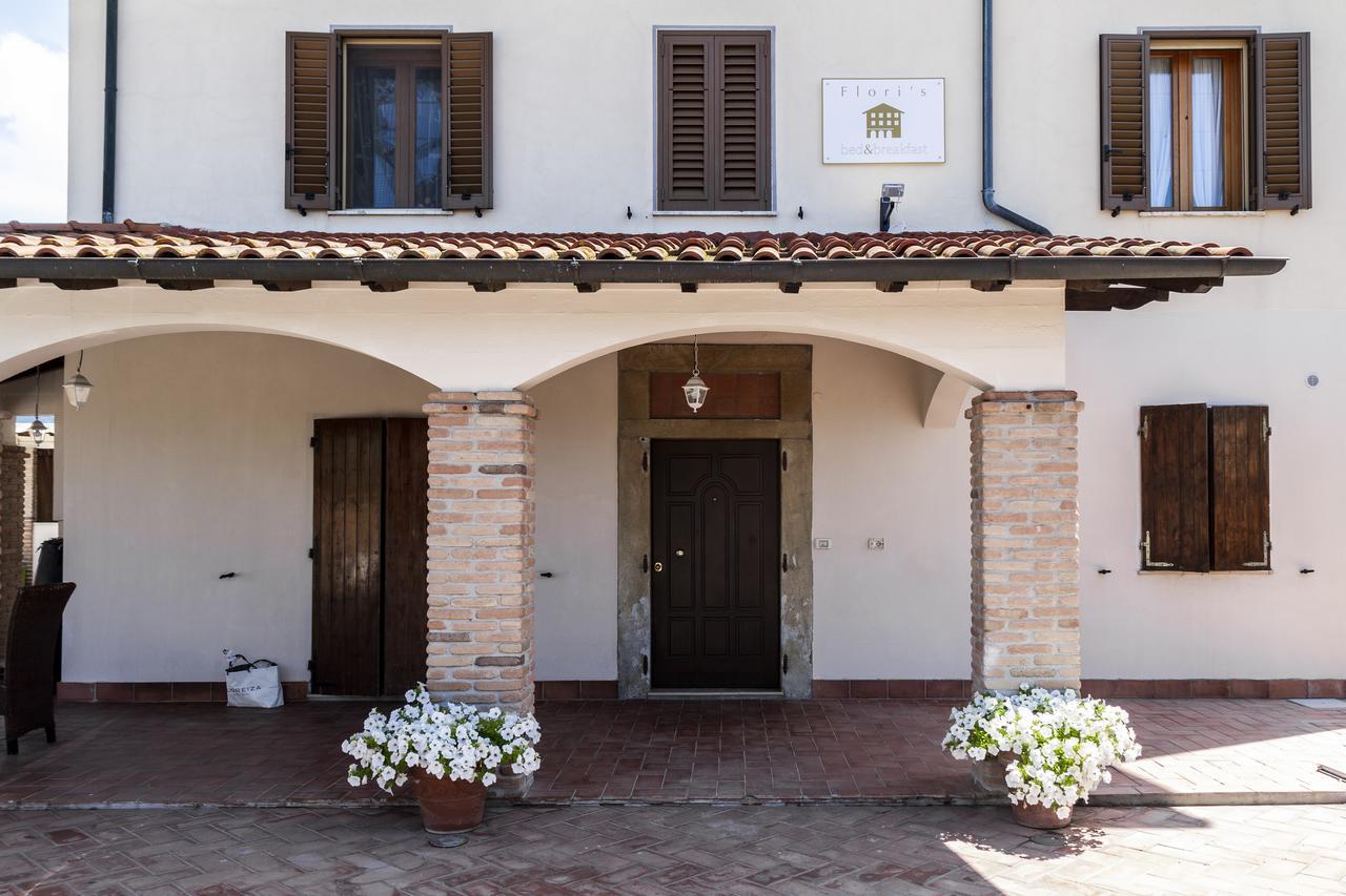 Flori'S Acomodação com café da manhã Viareggio Exterior foto